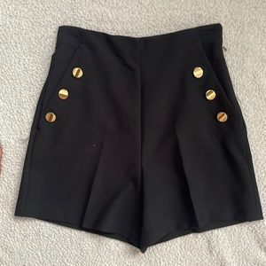 Zara short
